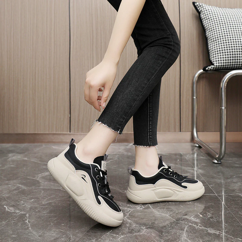 Damen sportliche Sneaker mit abriebfester Sohle und atmungsaktivem Obermaterial Heidi Mode - Image 4