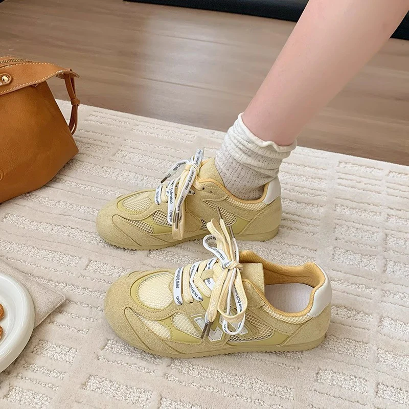 Damen Sportliche Sneaker mit atmungsaktivem Netz-Obermaterial und modischem Design Heidi Mode - Image 2