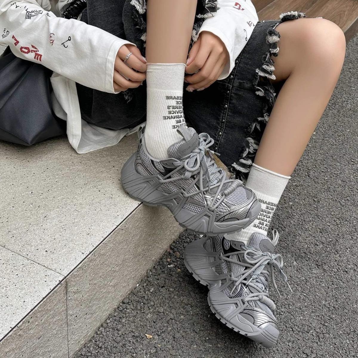 Damen Sportliche Sneaker mit atmungsaktivem Obermaterial und dämpfender Sohle Heidi Mode - Image 4