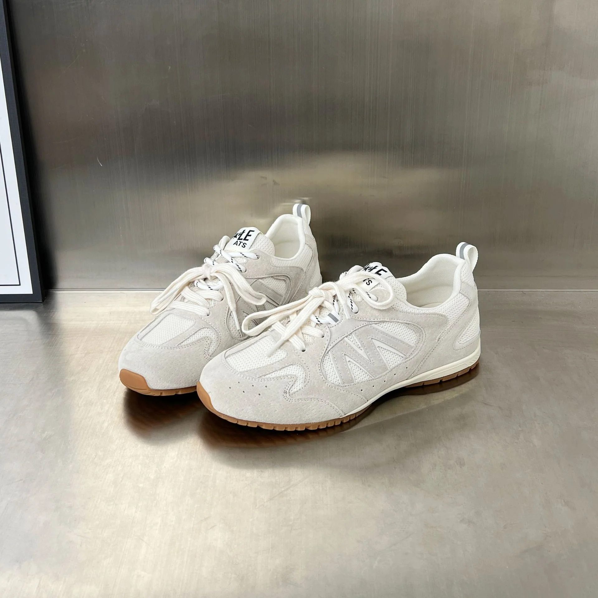 Damen Sportliche Sneaker mit atmungsaktivem Obermaterial und gepolstertem Fußbett Heidi Mode - Image 6