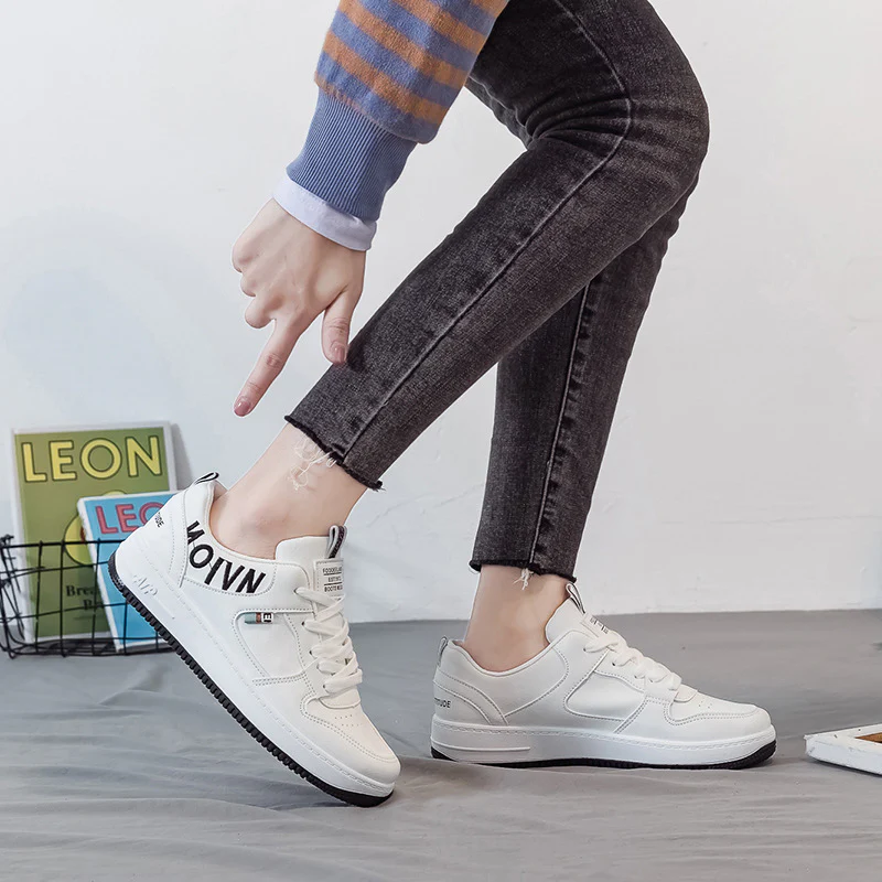 Damen Sportliche Sneaker mit atmungsaktivem Obermaterial und gepolsterter Innensohle Heidi Mode - Image 4