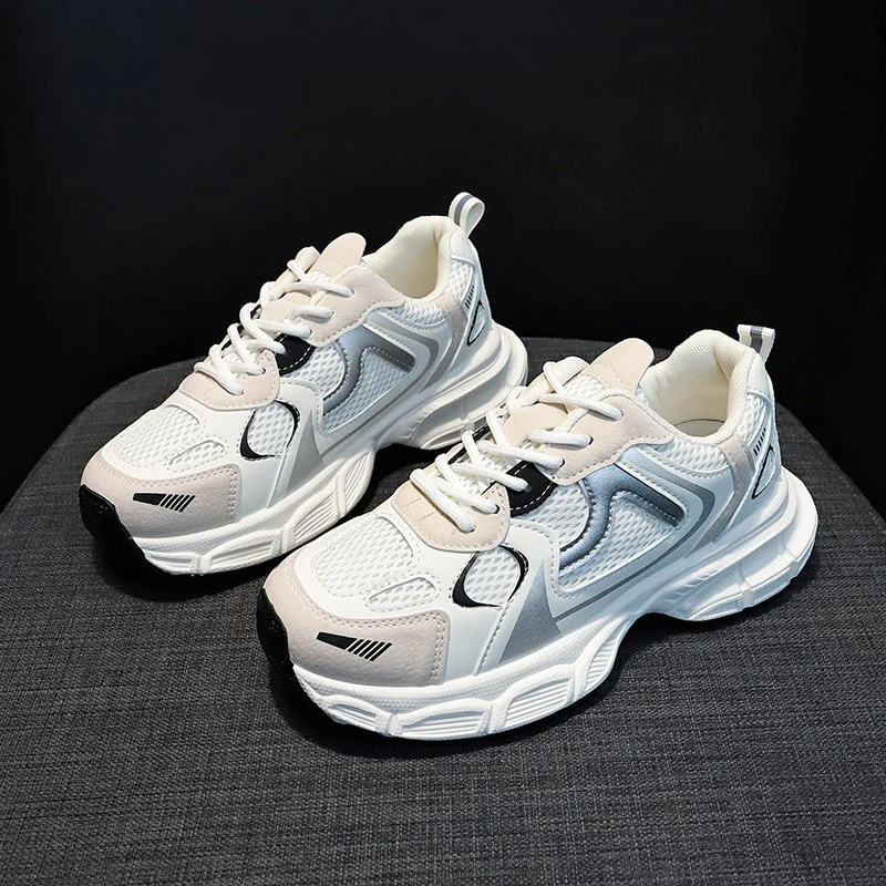 Damen Sportliche Sneaker mit atmungsaktiver Mesh-Oberfläche und dämpfender Laufsohle Heidi Mode - Image 4
