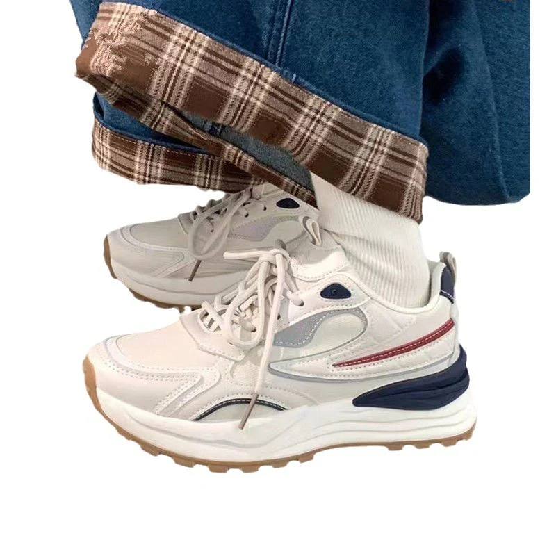 Damen sportliche Sneaker mit atmungsaktiver Mesh-Oberfläche und dämpfender Sohle Heidi Mode - Image 5