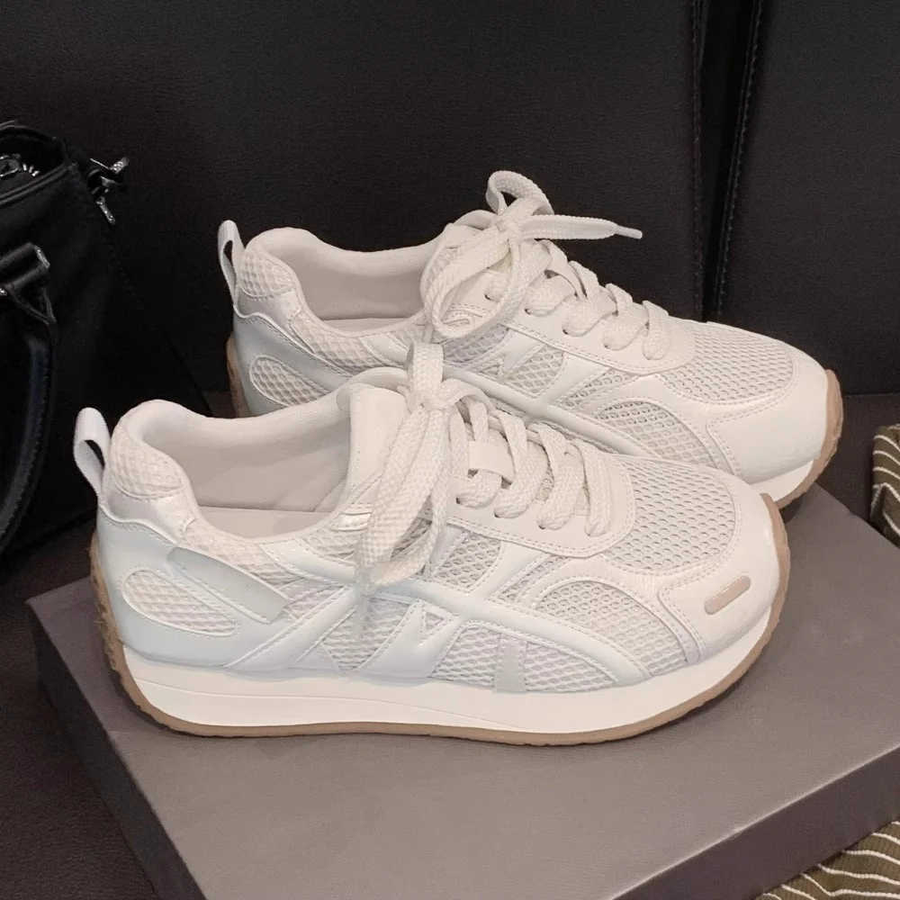 Damen Sportliche Sneaker mit atmungsaktiver Mesh-Oberfläche und stabilisierender Sohle Heidi Mode - Image 2