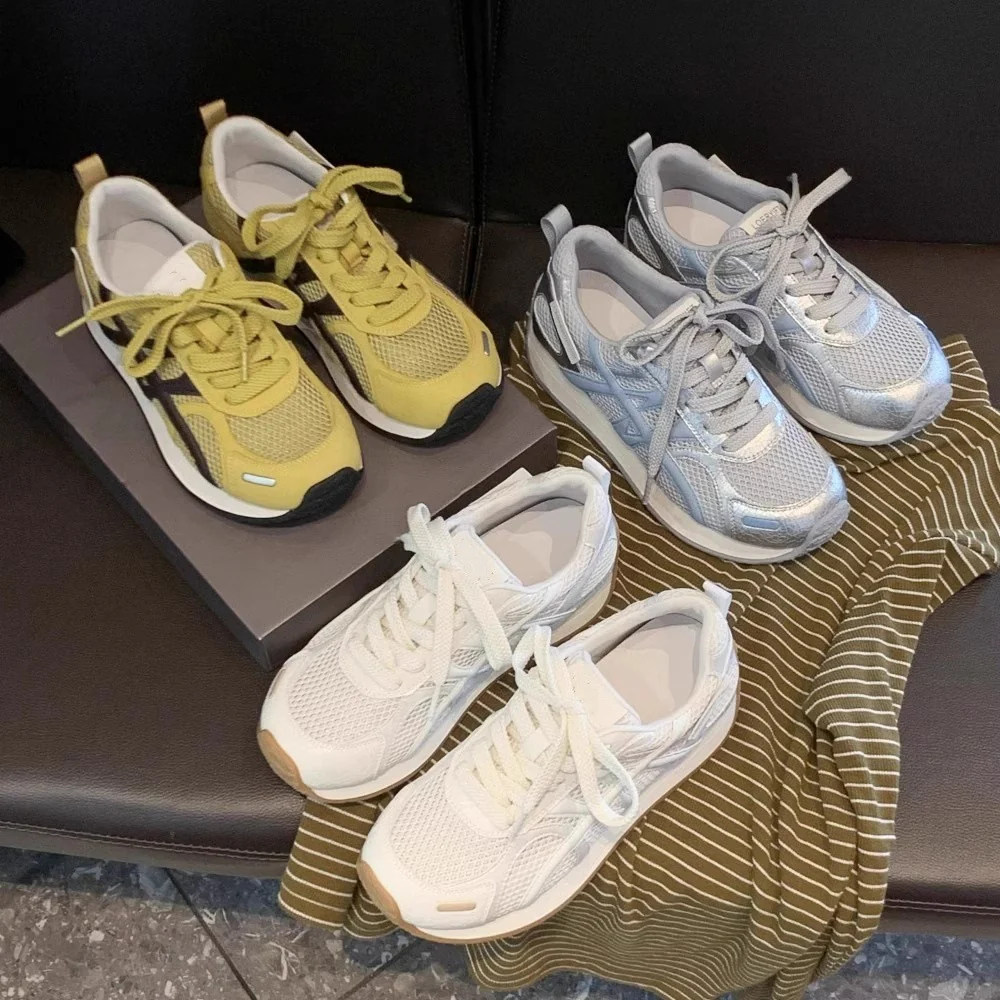 Damen Sportliche Sneaker mit atmungsaktiver Mesh-Oberfläche und stabilisierender Sohle Heidi Mode - Image 3