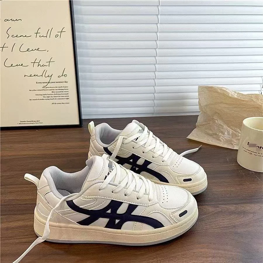 Damen Sportliche Sneaker mit atmungsaktiver Obermaterialkombination und dämpfender Sohle Heidi Mode - Image 6