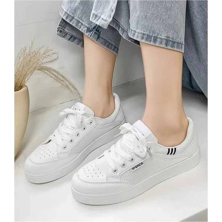 Damen Sportliche Sneaker mit atmungsaktiver Obermaterialstruktur Heidi Mode - Image 3