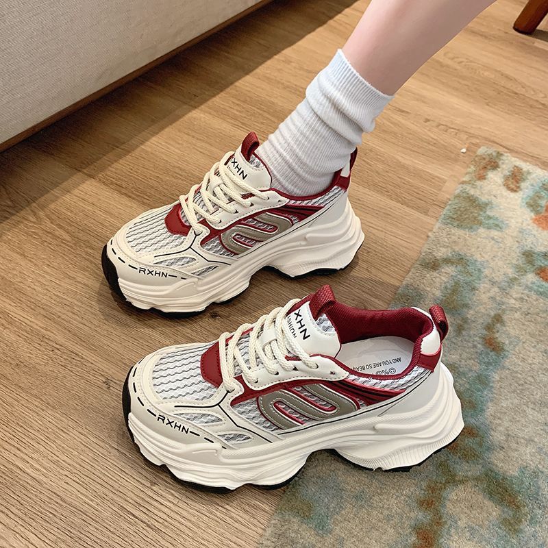 Damen Sportliche Sneaker mit dämpfendem Sohlenprofil und innovativem Mesh-Obermaterial Heidi Mode - Image 2