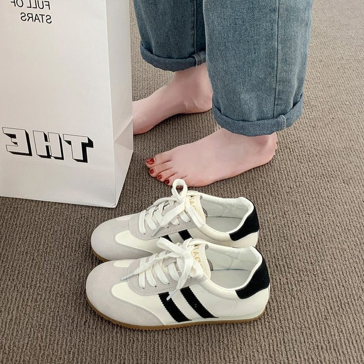 Damen Sportliche Sneaker mit elastischem Schnürsystem und rutschfester Sohle Heidi Mode - Image 2