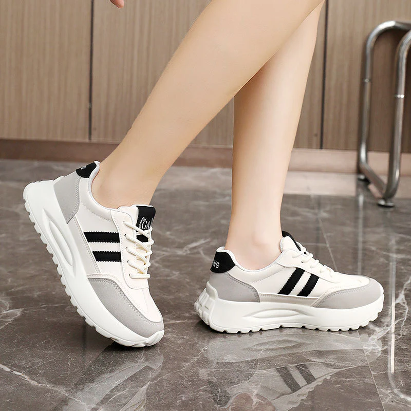 Damen sportliche Sneaker mit ergonomischem dämpfenden Sohlenprofil Heidi Mode - Image 4