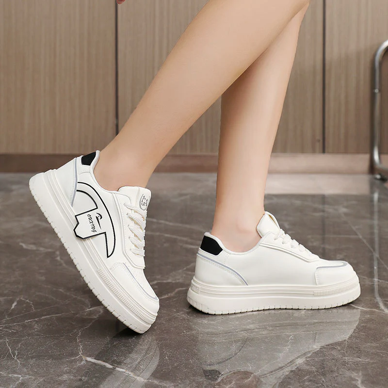 Damen Sportliche Sneaker mit ergonomischem Design und modischer Profilsohle Heidi Mode - Image 4