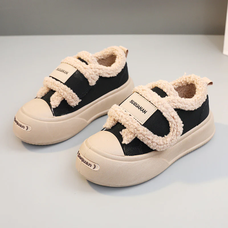 Damen Sportliche Sneaker mit flauschigem Innenfutter und rutschfester Sohle Heidi Mode - Image 7