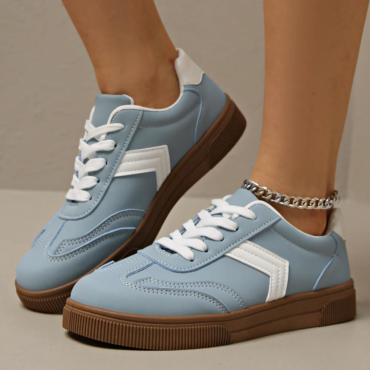 Damen Sportliche Sneaker mit flexiblem Sohlenprofil und atmungsaktivem Obermaterial Heidi Mode - Image 6