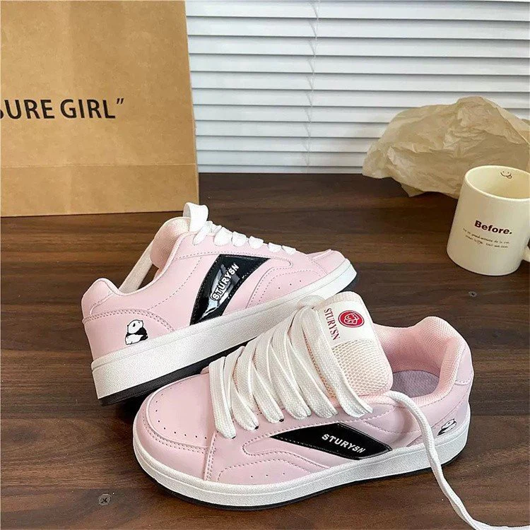 Damen Sportliche Sneaker mit gepolstertem Schaft und atmungsaktiver Oberfläche Heidi Mode - Image 2