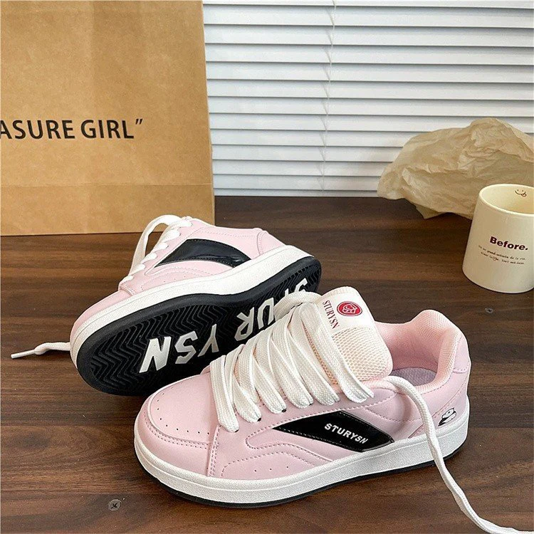 Damen Sportliche Sneaker mit gepolstertem Schaft und atmungsaktiver Oberfläche Heidi Mode - Image 3