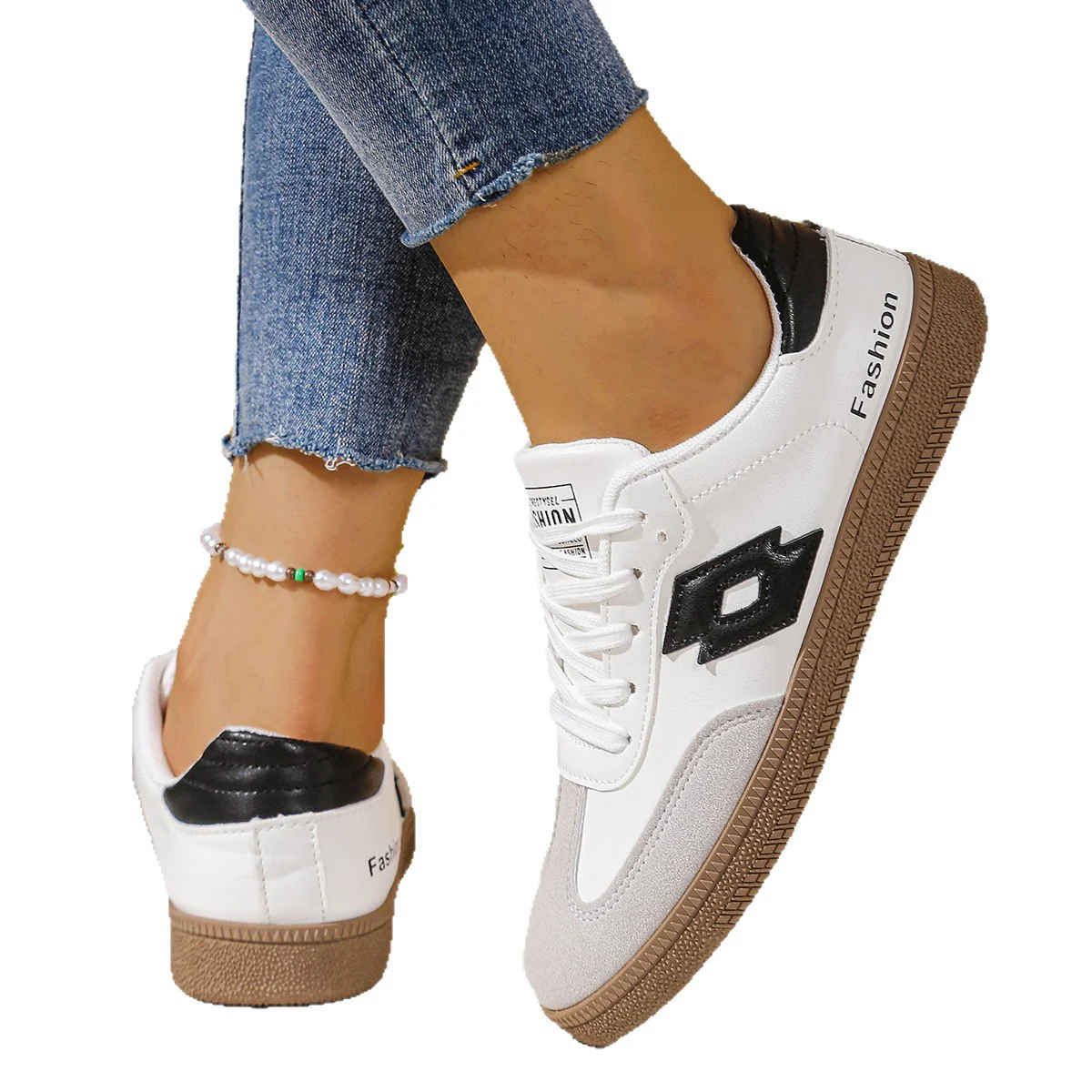 Damen Sportliche Sneaker mit hochwertiger Oberflächenstruktur und rutschfester Sohle Heidi Mode - Image 5