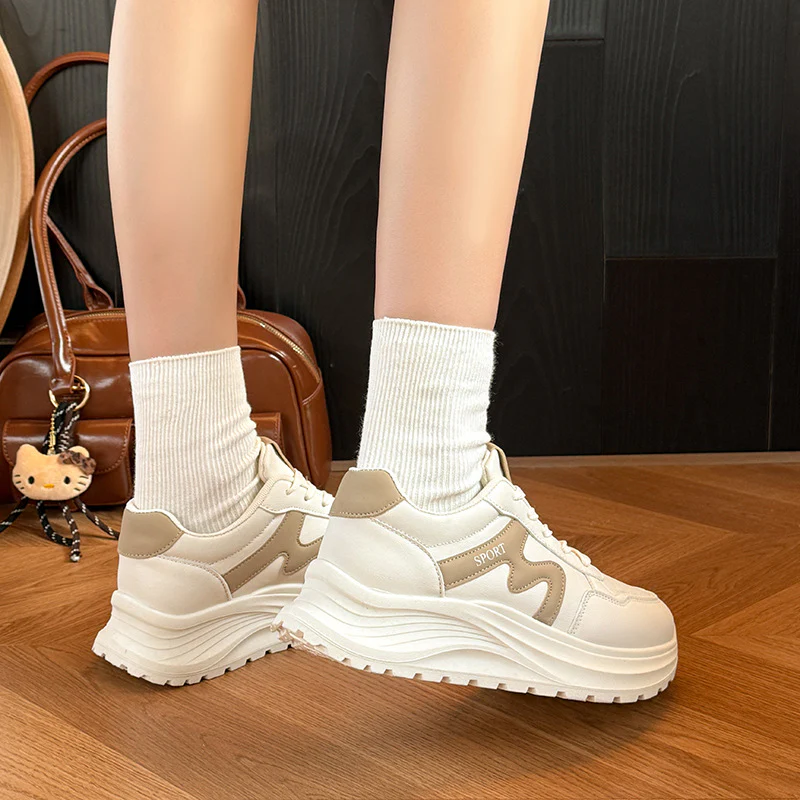 Damen Sportliche Sneaker mit hoher Dämpfung und kompaktem Design Heidi Mode - Image 4