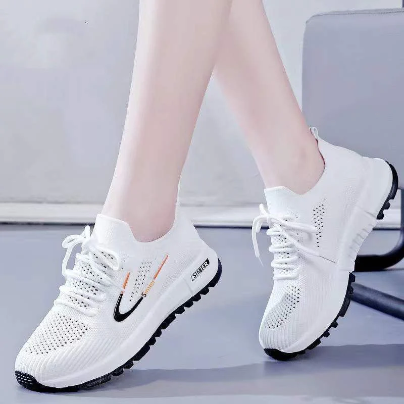 Damen Sportliche Sneaker mit innovativem Strickdesign und rutschfester Sohle Heidi Mode - Image 4