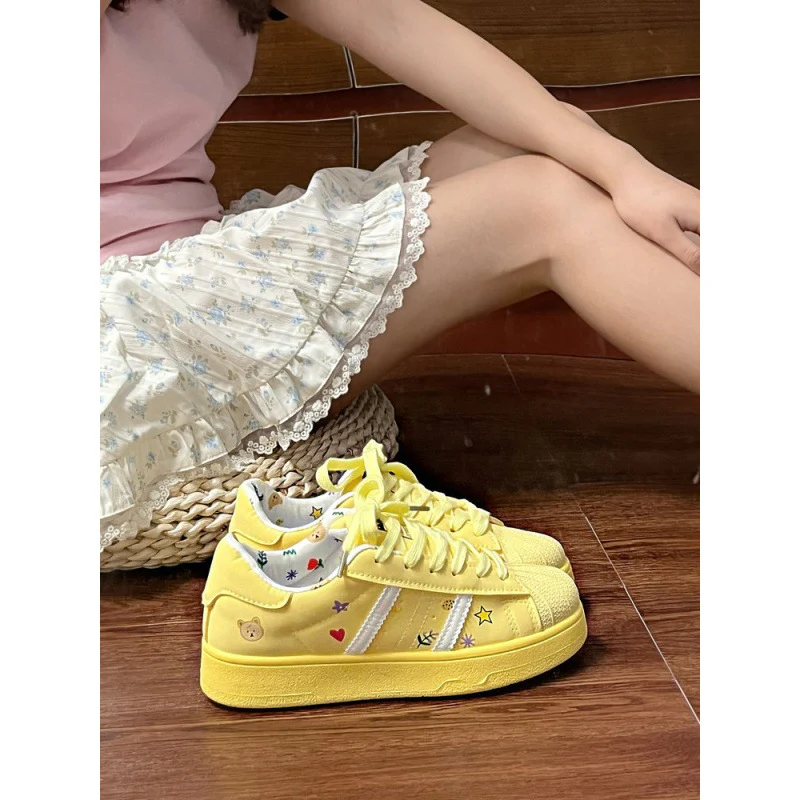 Damen Sportliche Sneaker mit klassischem Design und dämpfender Sohle Heidi Mode - Image 7