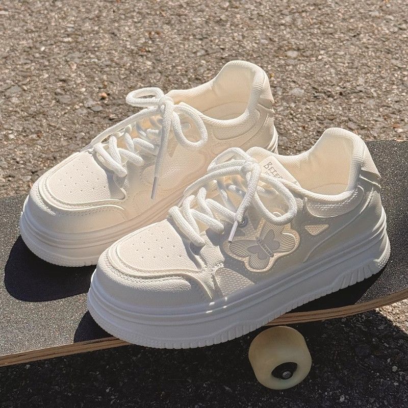 Damen Sportliche Sneaker mit luftdurchlässigem Obermaterial und stabiler Plateausohle Heidi Mode - Image 2