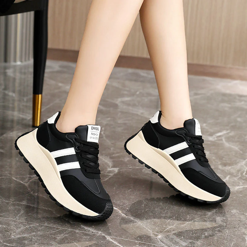 Damen Sportliche Sneaker mit modernem Profil und rutschfester Laufsohle Heidi Mode - Image 3