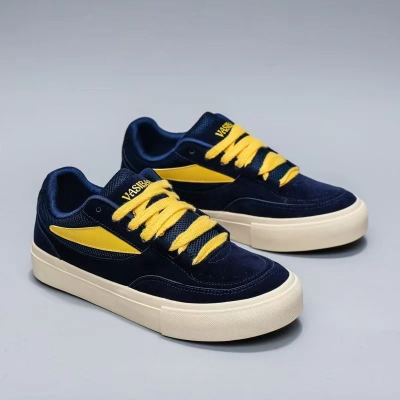 Damen Sportliche Sneaker mit modischem Veloursleder und bequemer Gummisohle Heidi Mode - Image 4