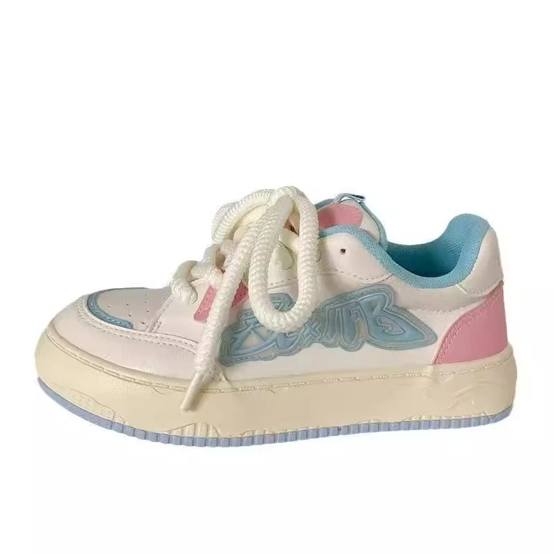 Damen Sportliche Sneaker mit modischen Akzenten und dicker Sohle Heidi Mode - Image 5