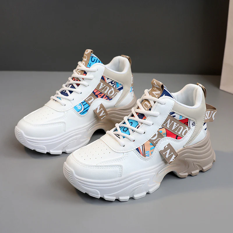 Damen Sportliche Sneaker mit modischen Designelementen und dämpfender Laufsohle Heidi Mode - Image 7