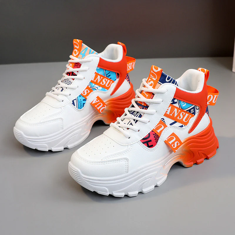 Damen Sportliche Sneaker mit modischen Designelementen und dämpfender Laufsohle Heidi Mode - Image 8