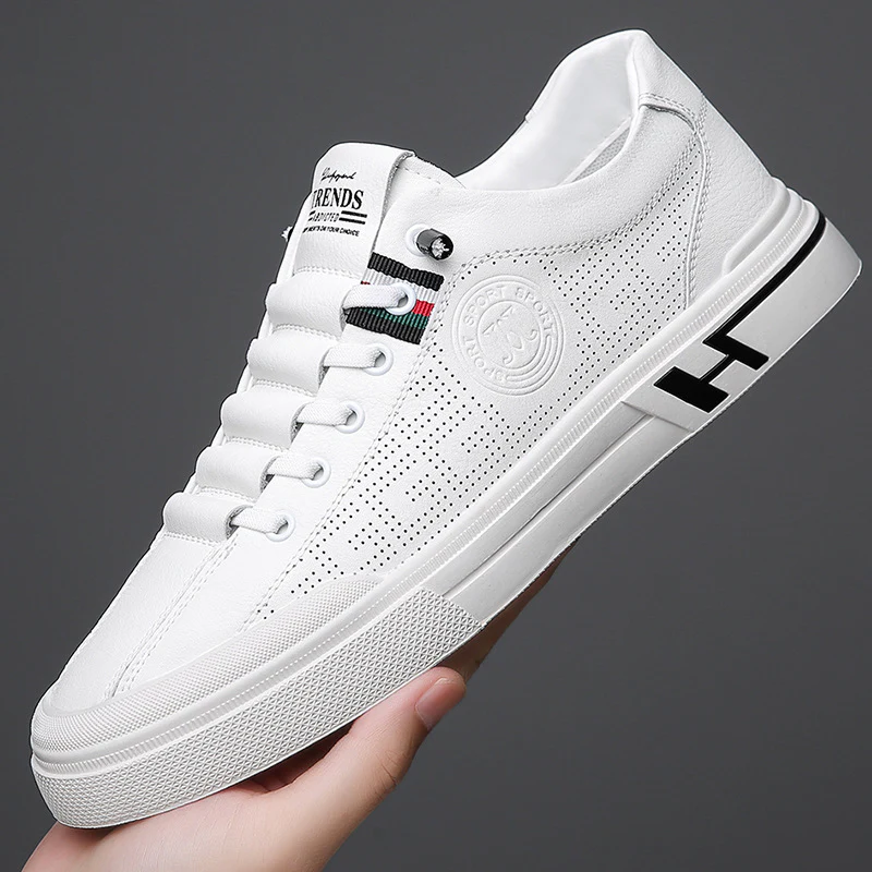 Damen Sportliche Sneaker mit perforierter Oberflächenstruktur und flexiblem Sohlenprofil Heidi Mode - Image 2