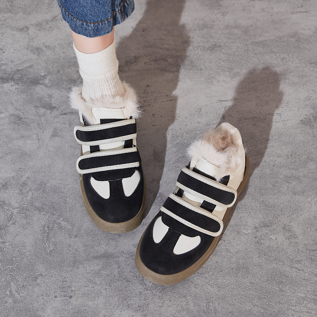 Damen Sportliche Sneaker mit praktischem Klettverschluss und weichem Futtermaterial Heidi Mode - Image 3