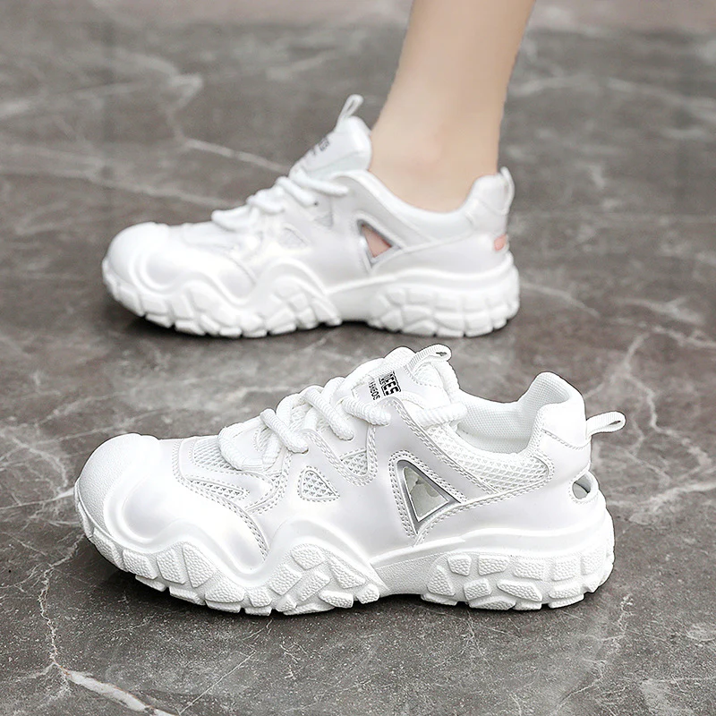 Damen Sportliche Sneaker mit reflektierendem Obermaterial und dämpfender Sohle Heidi Mode - Image 4