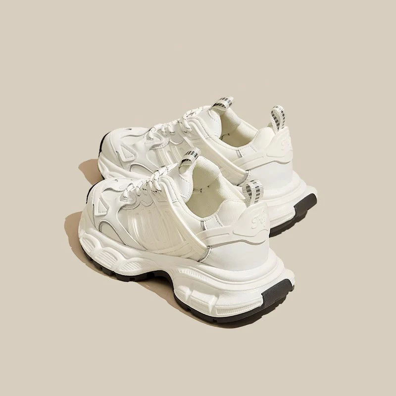 Damen Sportliche Sneaker mit robustem Sohlenaufbau und atmungsaktiver Mesh-Oberfläche Heidi Mode - Image 3