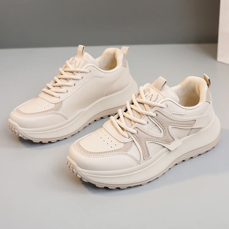 Damen Sportliche Sneaker mit rutschfester und dämpfender Sohle Heidi Mode - Image 6