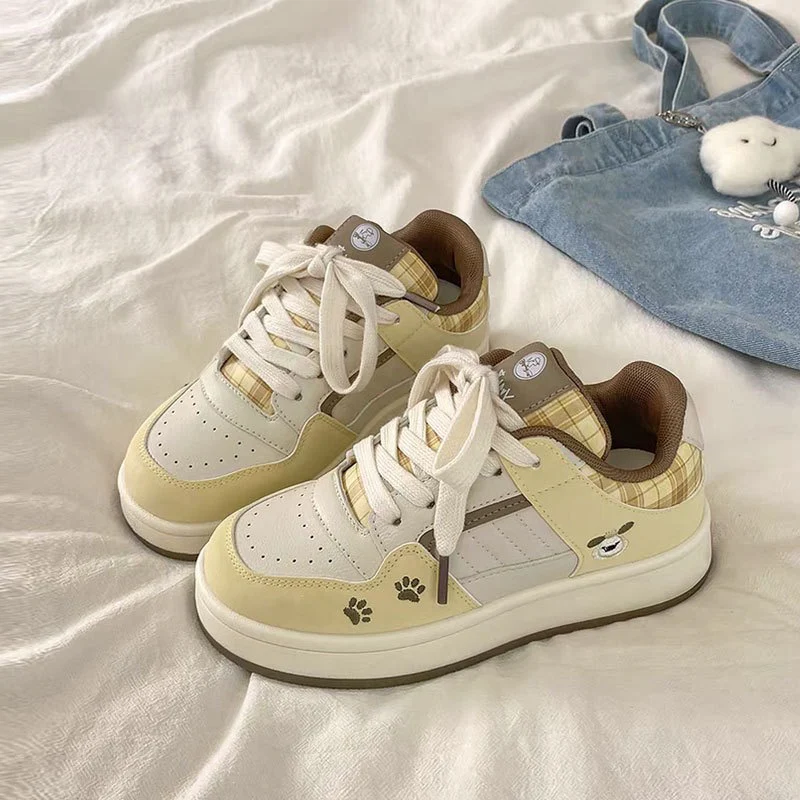 Damen Sportliche Sneaker mit verspieltem Tierdesign Heidi Mode - Image 3