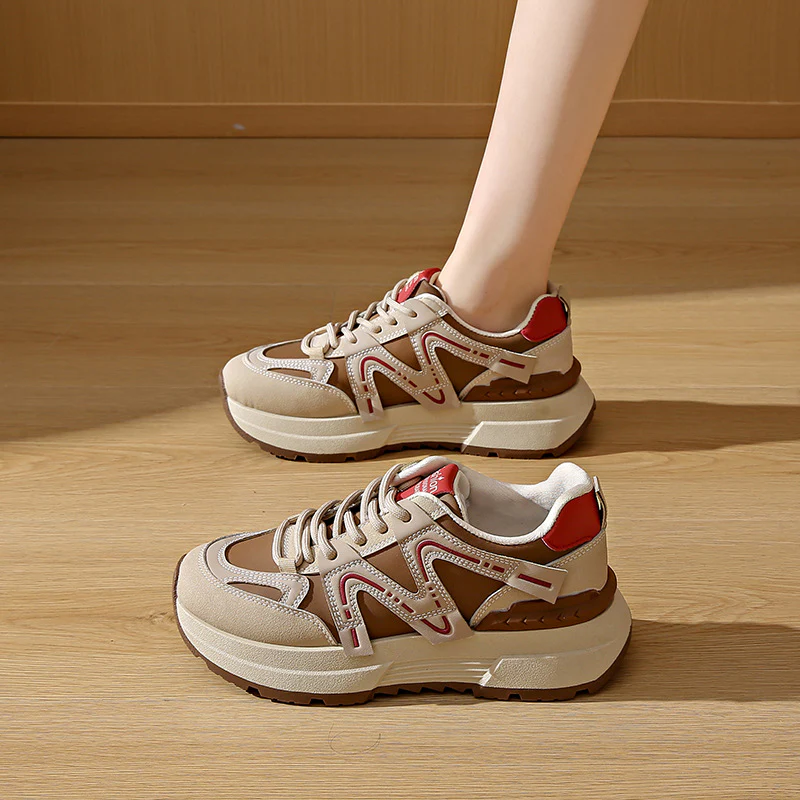 Damen Sportliche Sneaker mit verstärktem Profil und dämpfender Sohle Heidi Mode - Image 3