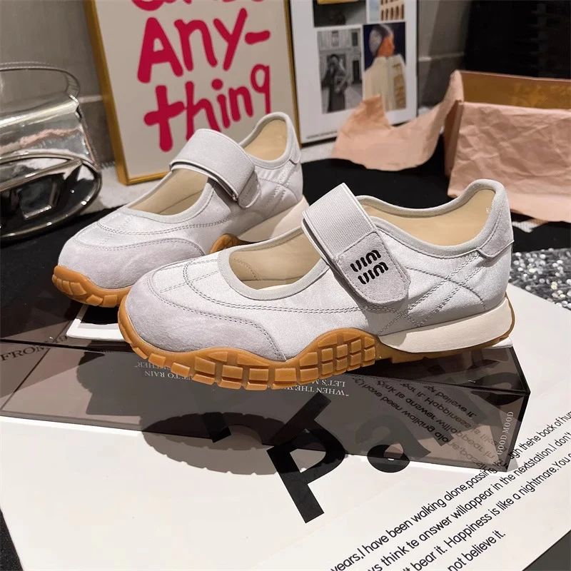 Damen Sportliche Sneaker mit verstellbarem Klettverschluss und atmungsaktivem Obermaterial Heidi Mode - Image 6