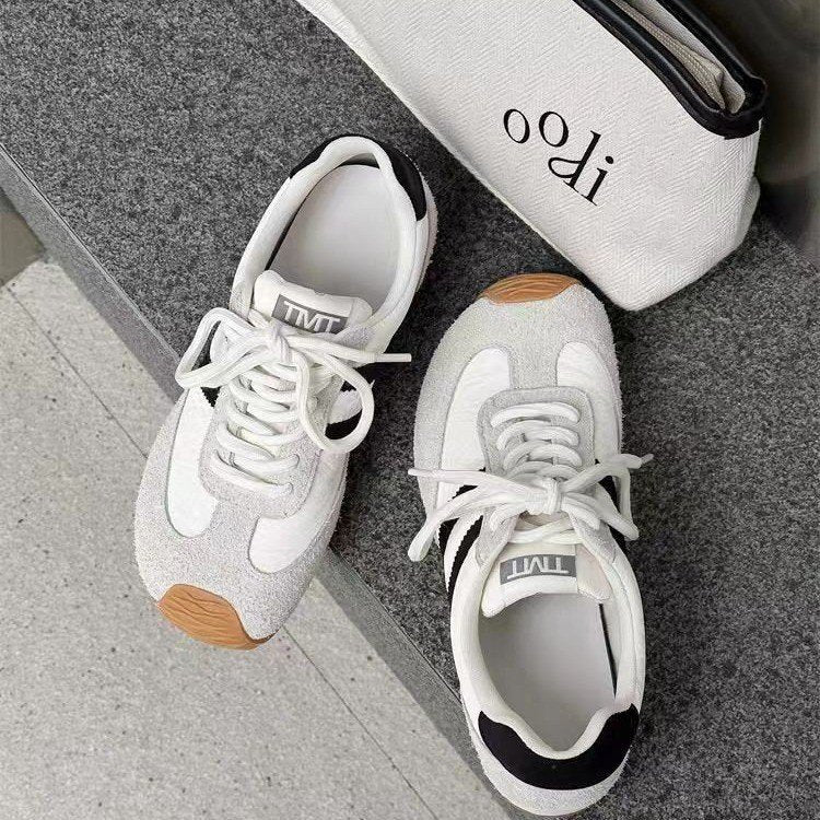 Damen Sportliche Sneaker mit weichem Veloursleder und rutschfester Sohle Heidi Mode - Image 3