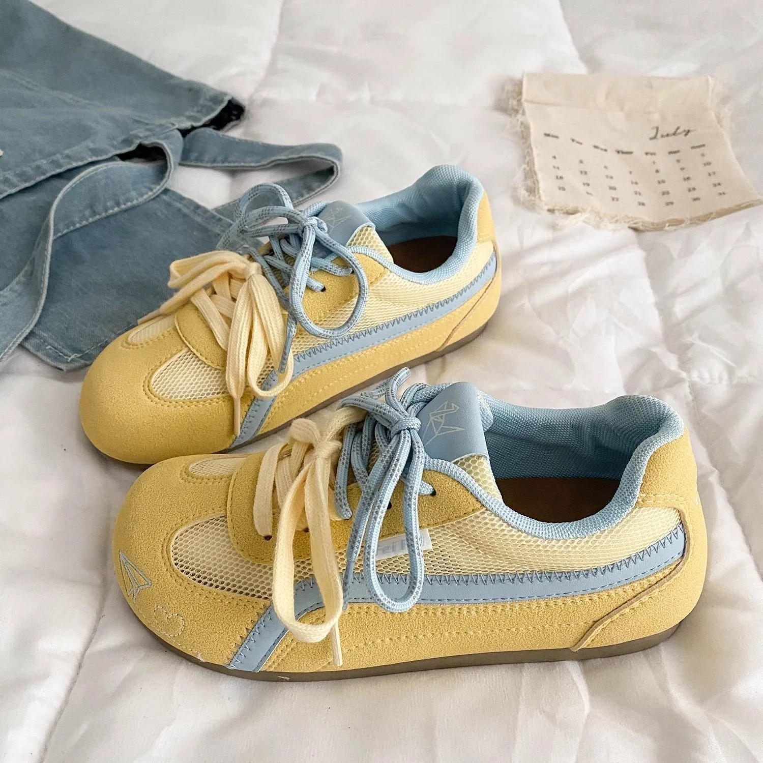 Damen Sportliche Sneakers aus atmungsaktivem Material mit rutschfester Sohle Heidi Mode - Image 2