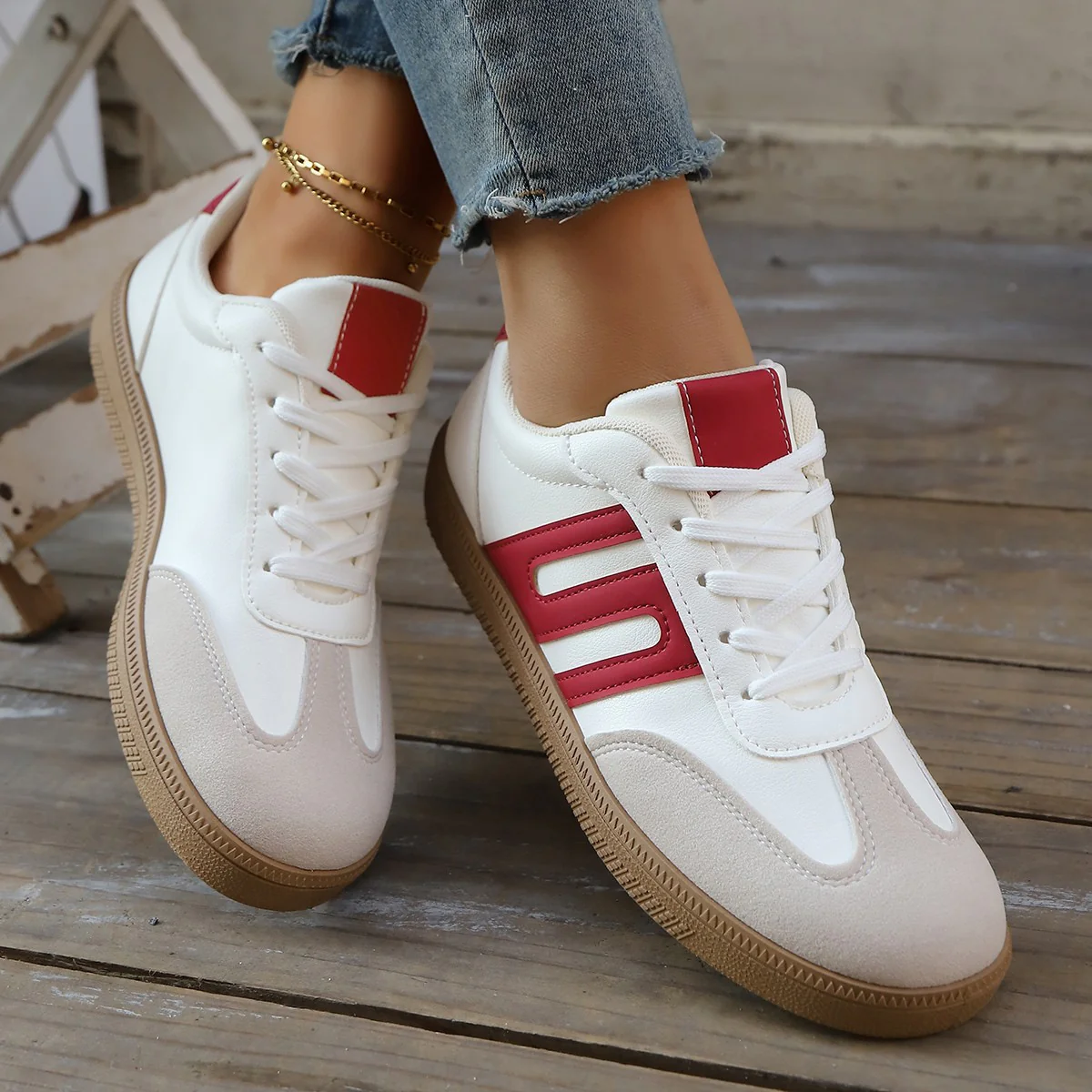 Damen Sportliche Sneakers aus hochwertigem Kunstleder mit bequemer Dämpfung Heidi Mode - Image 2
