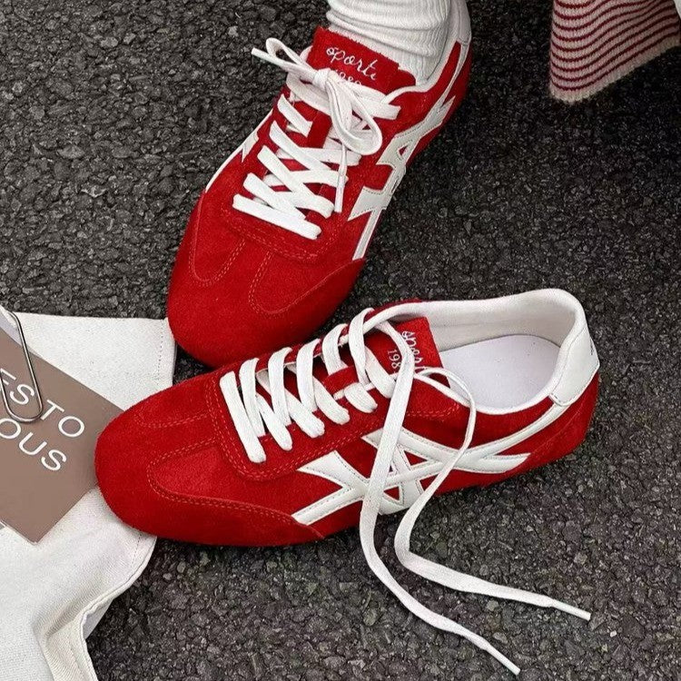 Damen Sportliche Sneakers aus hochwertigem Veloursleder mit atmungsaktiver Sohle Heidi Mode - Image 2