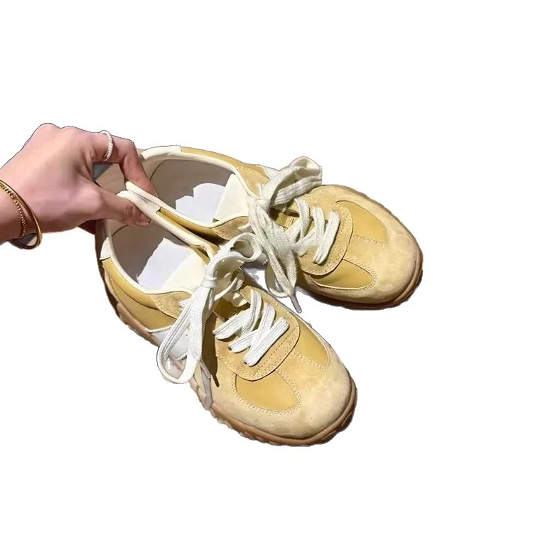 Damen Sportliche Sneakers aus hochwertigem Wildleder mit robustem Sohlenprofil Heidi Mode - Image 5