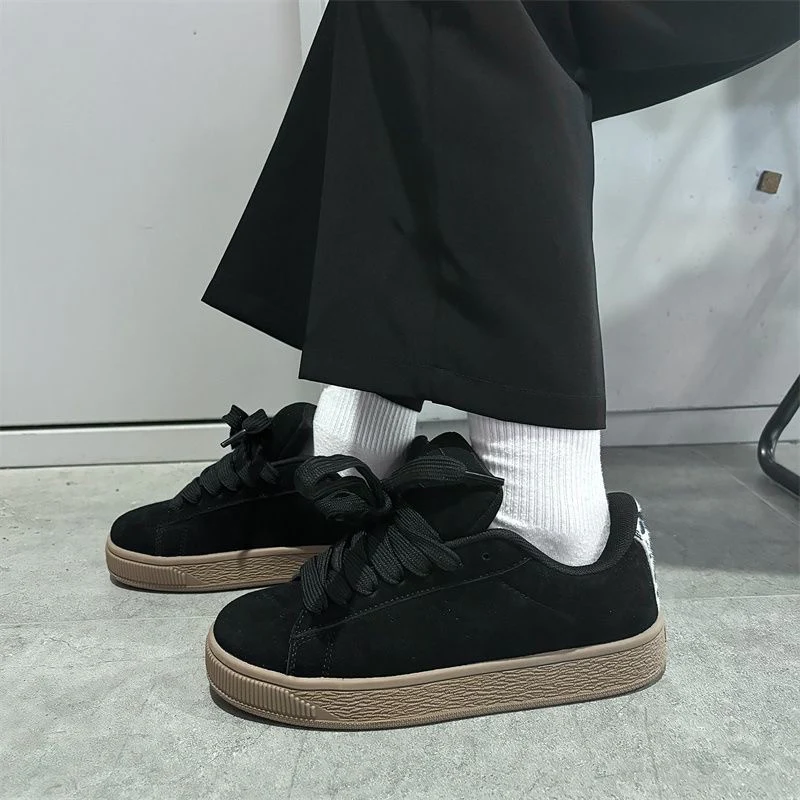 Damen Sportliche Sneakers aus hochwertigem Wildleder mit rutschfester Laufsohle Heidi Mode - Image 3