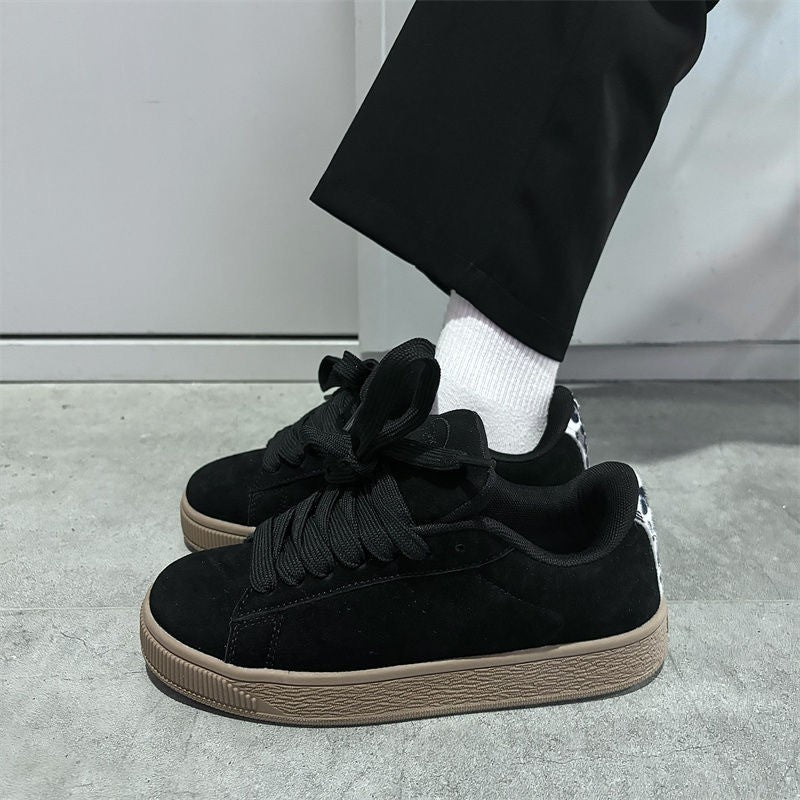 Damen Sportliche Sneakers aus hochwertigem Wildleder mit rutschfester Laufsohle Heidi Mode - Image 4