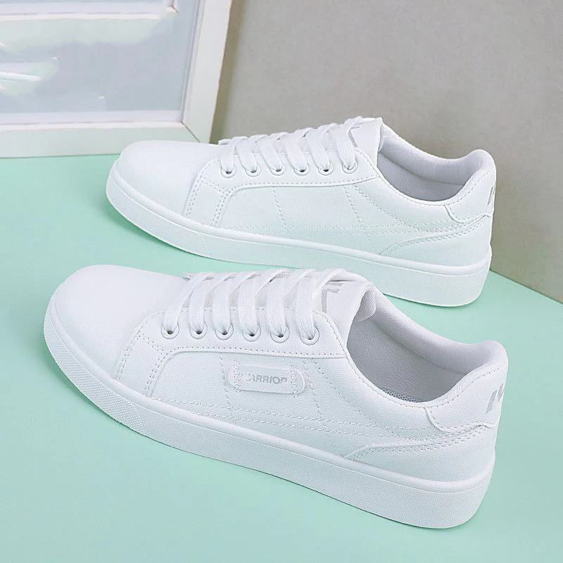 Damen Sportliche Sneakers im minimalistischen Design mit bequemem Innenfutter Heidi Mode - Image 2