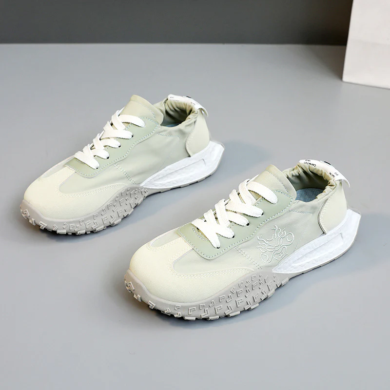 Damen Sportliche Sneakers mit Anti-Rutsch-Sohle und atmungsaktivem Obermaterial Heidi Mode - Image 7
