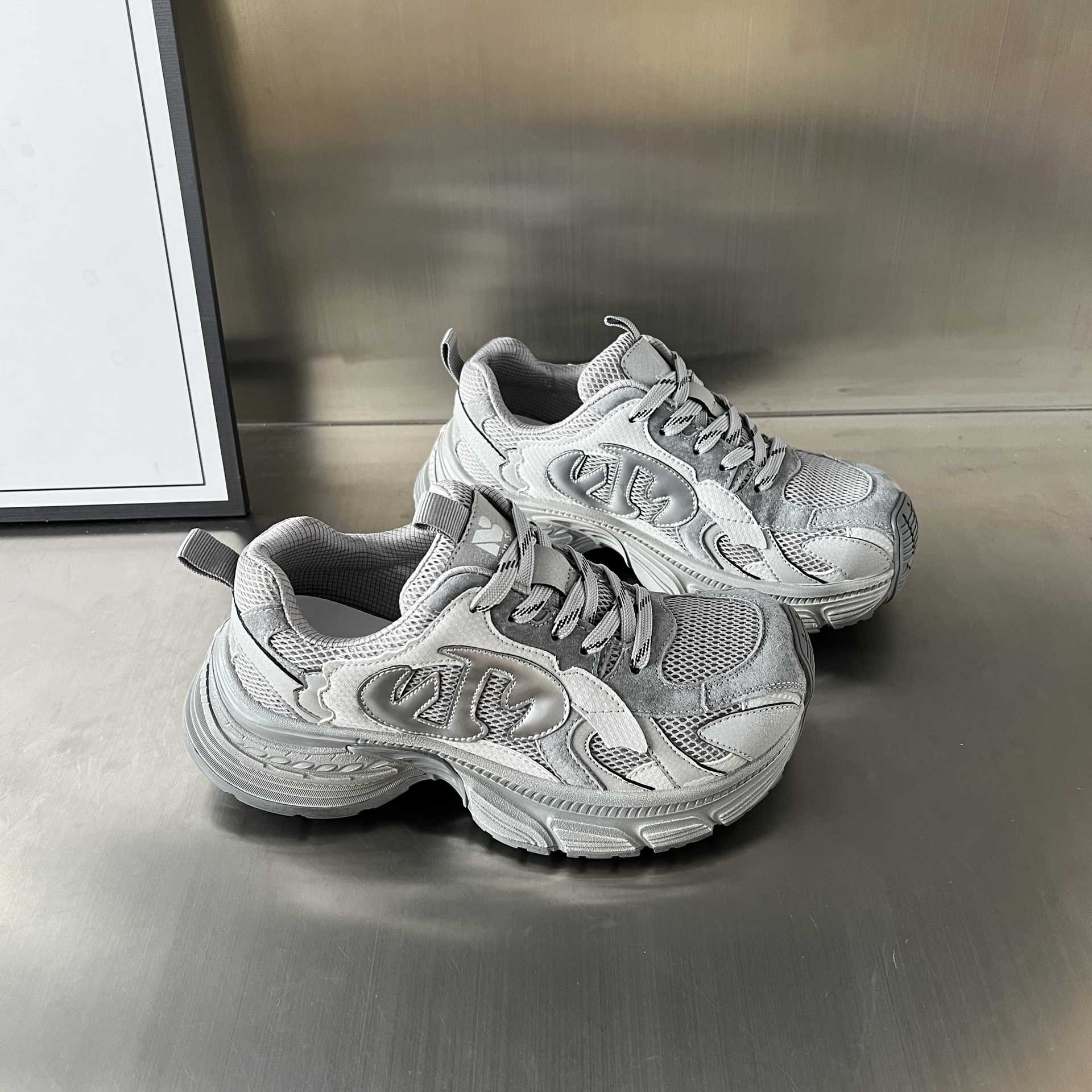 Damen Sportliche Sneakers mit atmungsaktivem Mesh-Einsatz und dämpfendem Komfort Heidi Mode - Image 7