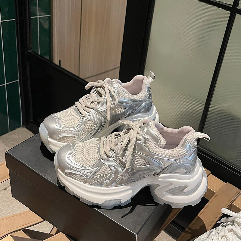 Damen Sportliche Sneakers mit atmungsaktivem Mesh-Obermaterial und dämpfender Sohle Heidi Mode - Image 2