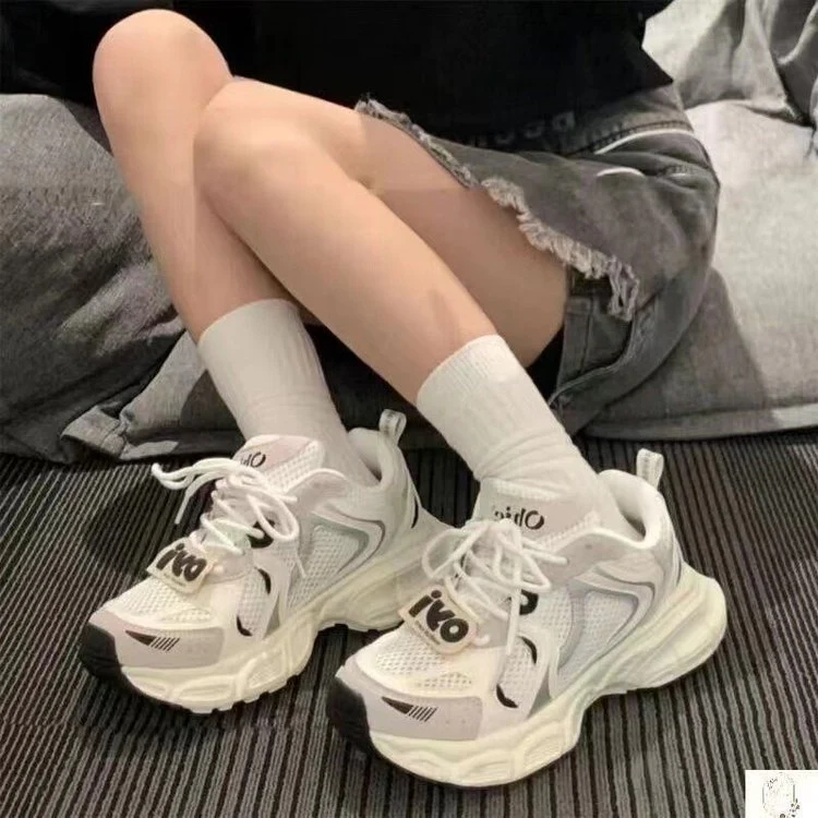 Damen Sportliche Sneakers mit atmungsaktivem Mesh-Obermaterial und gepolsterter Sohle Heidi Mode - Image 2