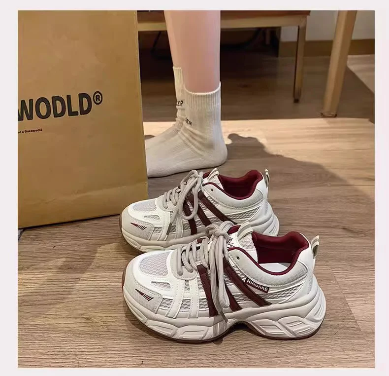 Damen Sportliche Sneakers mit atmungsaktivem Mesh-Obermaterial und gepolsterter Sohle Heidi Mode - Image 7